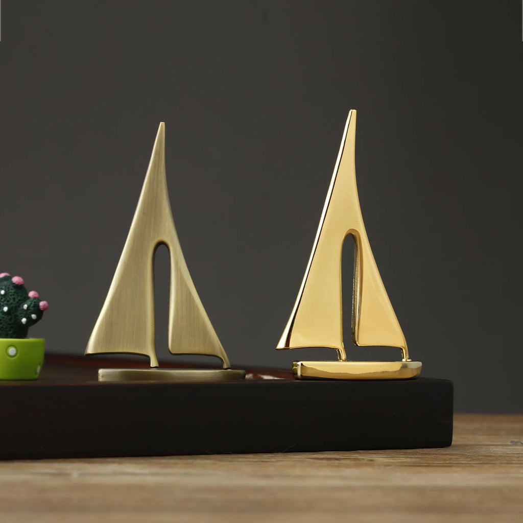 Zinc Alloy Sailboat Figurine – Modern Metal Decor for Living Room Desktop
