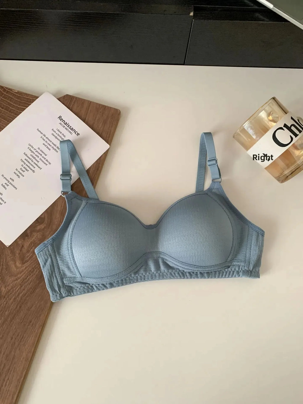 Seamless Cotton Wireless Bra – Breathable Gathered Underwear for Daily Comfort