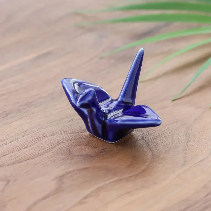 Japanese Ceramic Crane Holder – Decorative Rest for Incense or Chopsticks