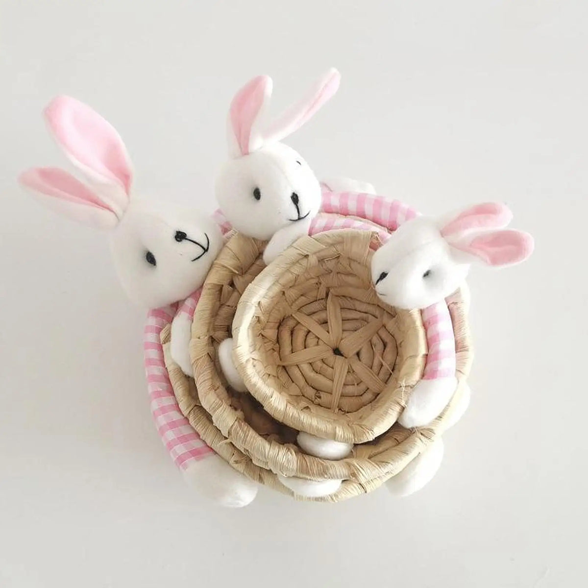 Miniature Easter Bunny Basket – Reusable Decorative Storage for Holiday Decor