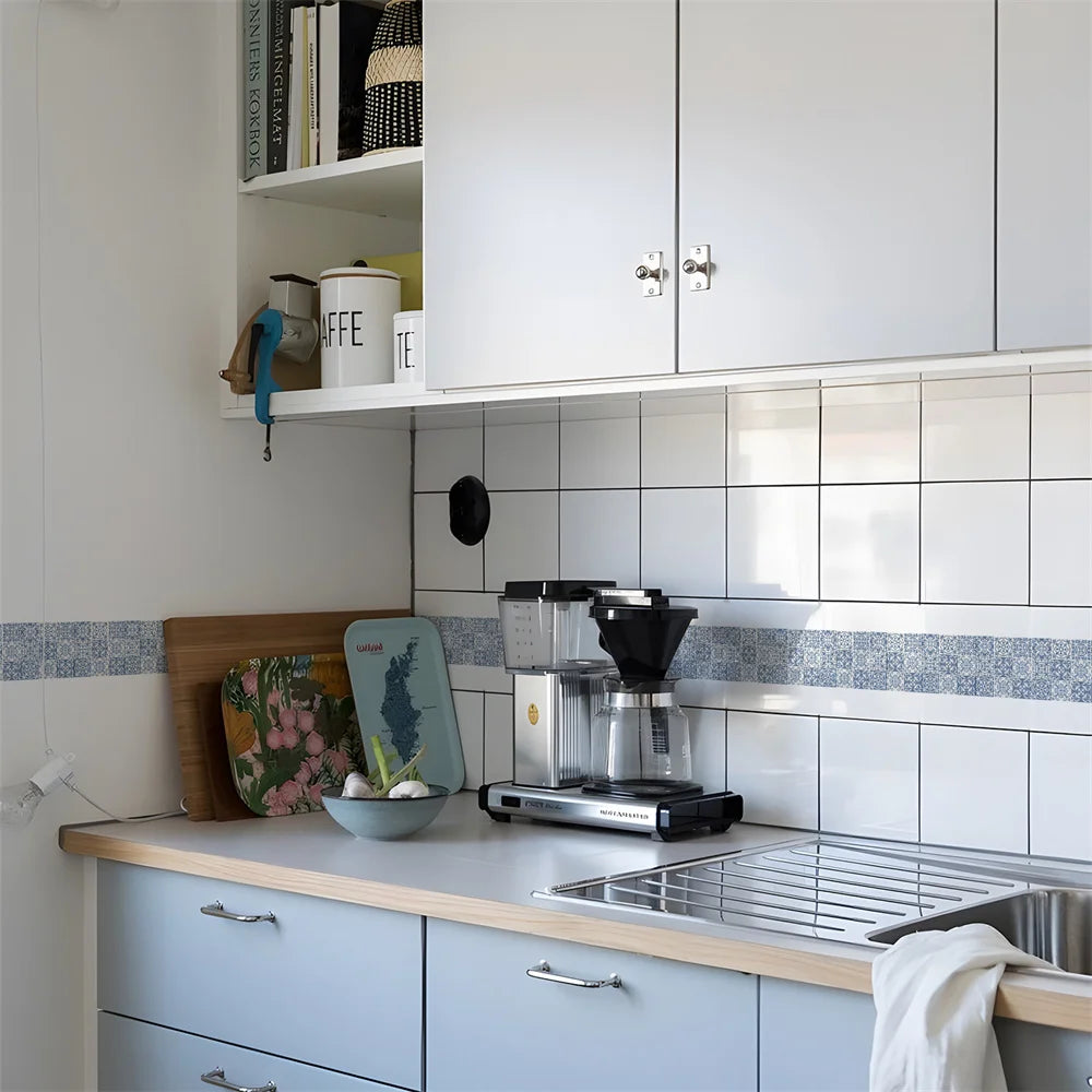 Self-Adhesive Waist Line Stickers – Waterproof Border Mural for Kitchen Decor