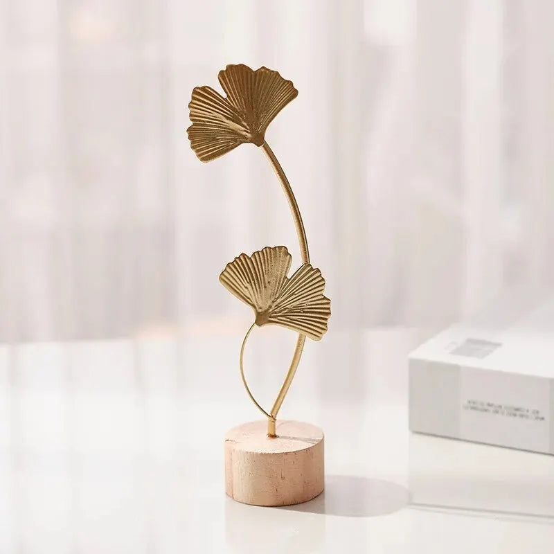 Golden Ginkgo Leaf Metal Figurine – Decorative Sculpture for Home Office Decor