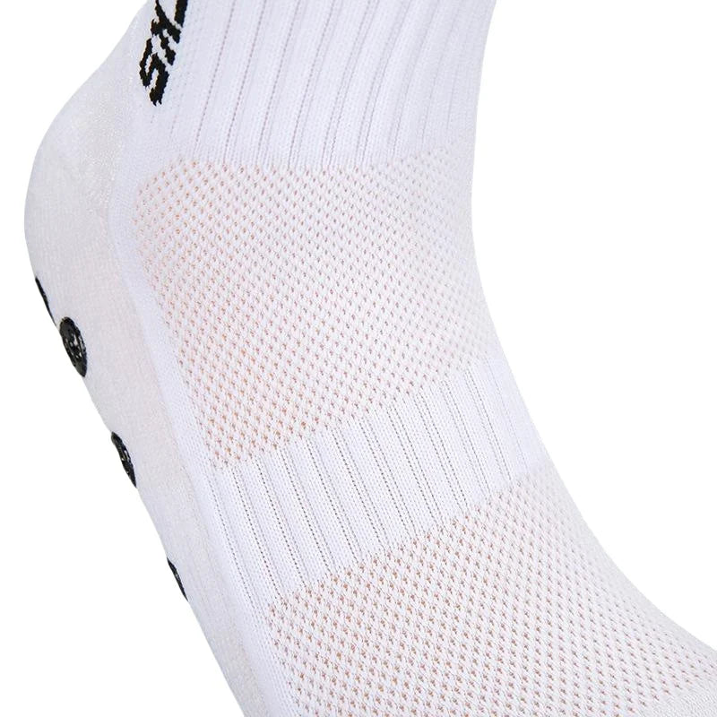 Non-Slip Athletic Soccer Socks – Cushioned Grip for Football and Basketball