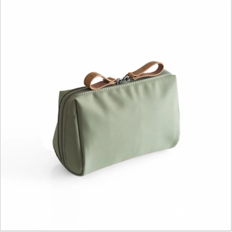 Waterproof Large Capacity Cosmetic Bag – Partitioned Travel Organizer for Makeup
