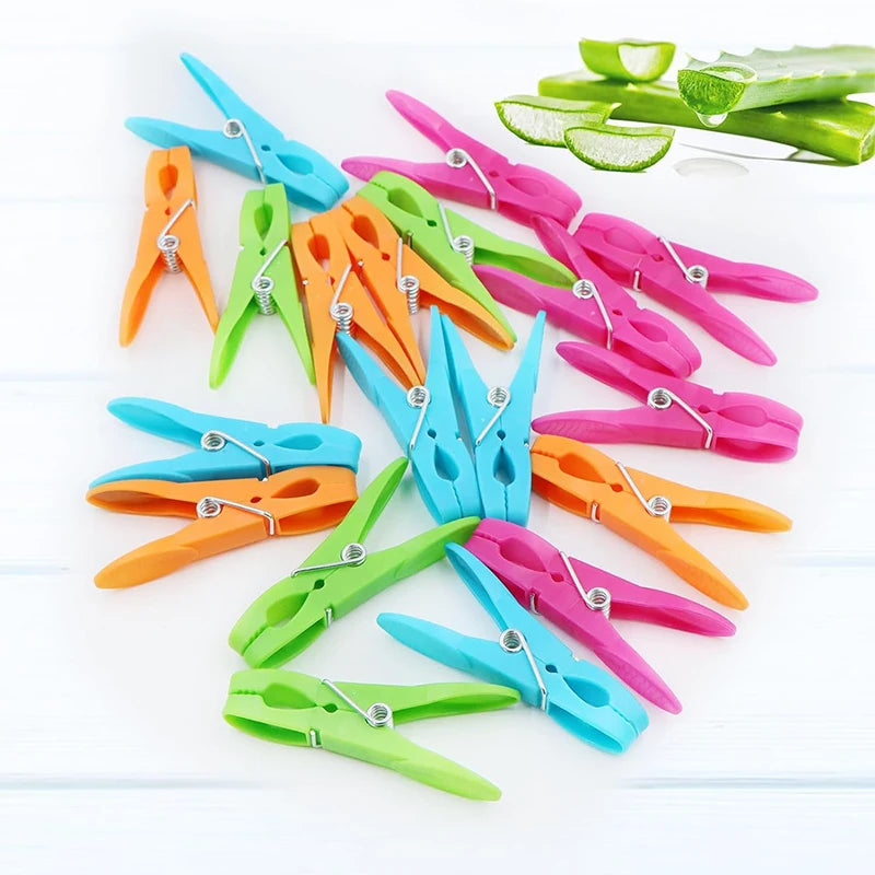 Plastic Clothespins – Heavy Duty Laundry Clips for Drying Clothes and Towels