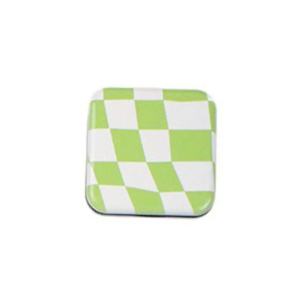 Plaid Checkerboard Folding Mirror – Portable Makeup Accessory for Travel