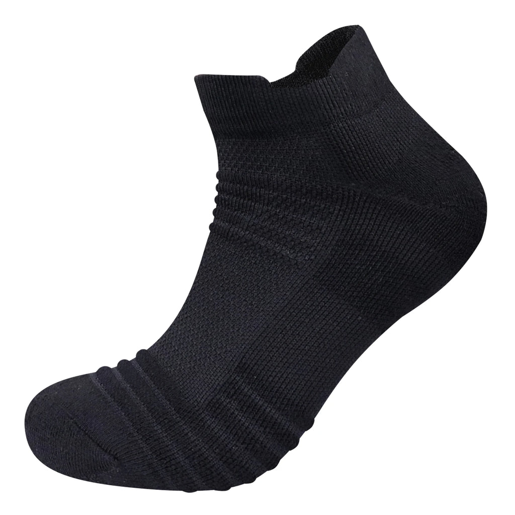 Cushioned Mesh Sports Socks – Moisture-Managing Gear for Running and Hiking