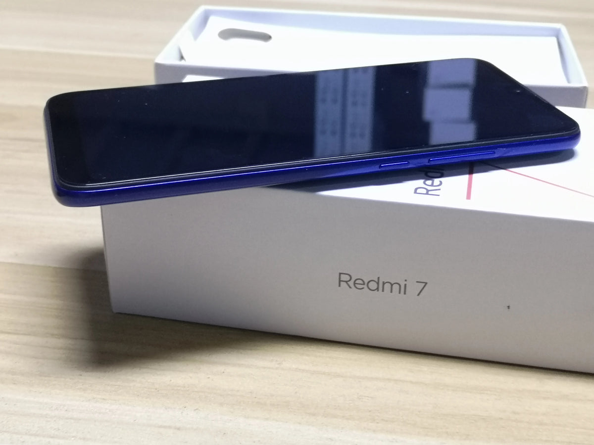Android Dual SIM Smartphone – Dual Camera System with Protective Case