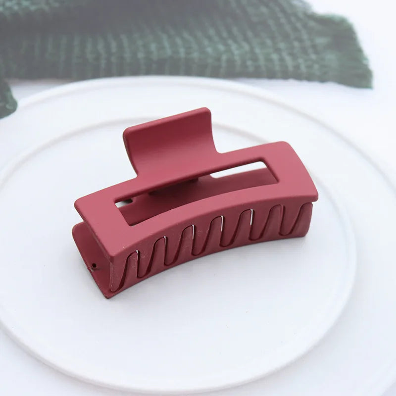Large Plastic Hair Claw – Korean Fashion Clip for Women Styling