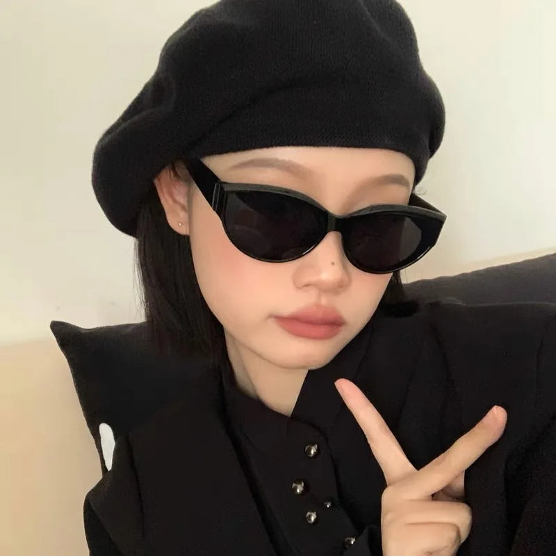 Vintage Cat Eye Sunglasses – Oval Elliptic Frames for Women UV Protection