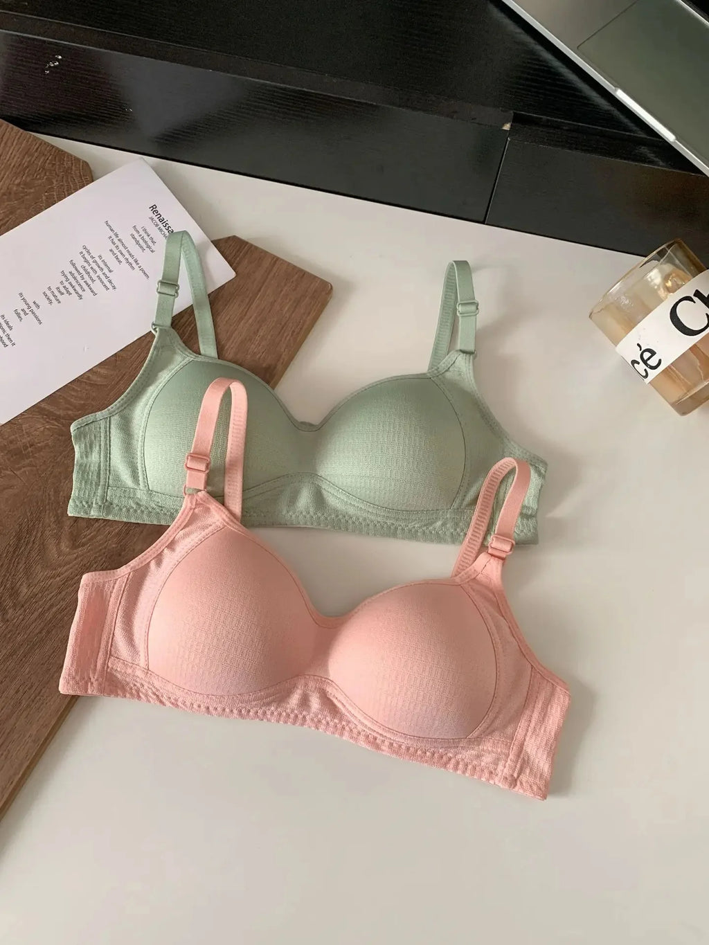 Seamless Cotton Wireless Bra – Breathable Gathered Underwear for Daily Comfort