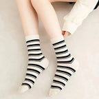 Happy Face Cotton Crew Socks – Cartoon Cat Hosiery for Women