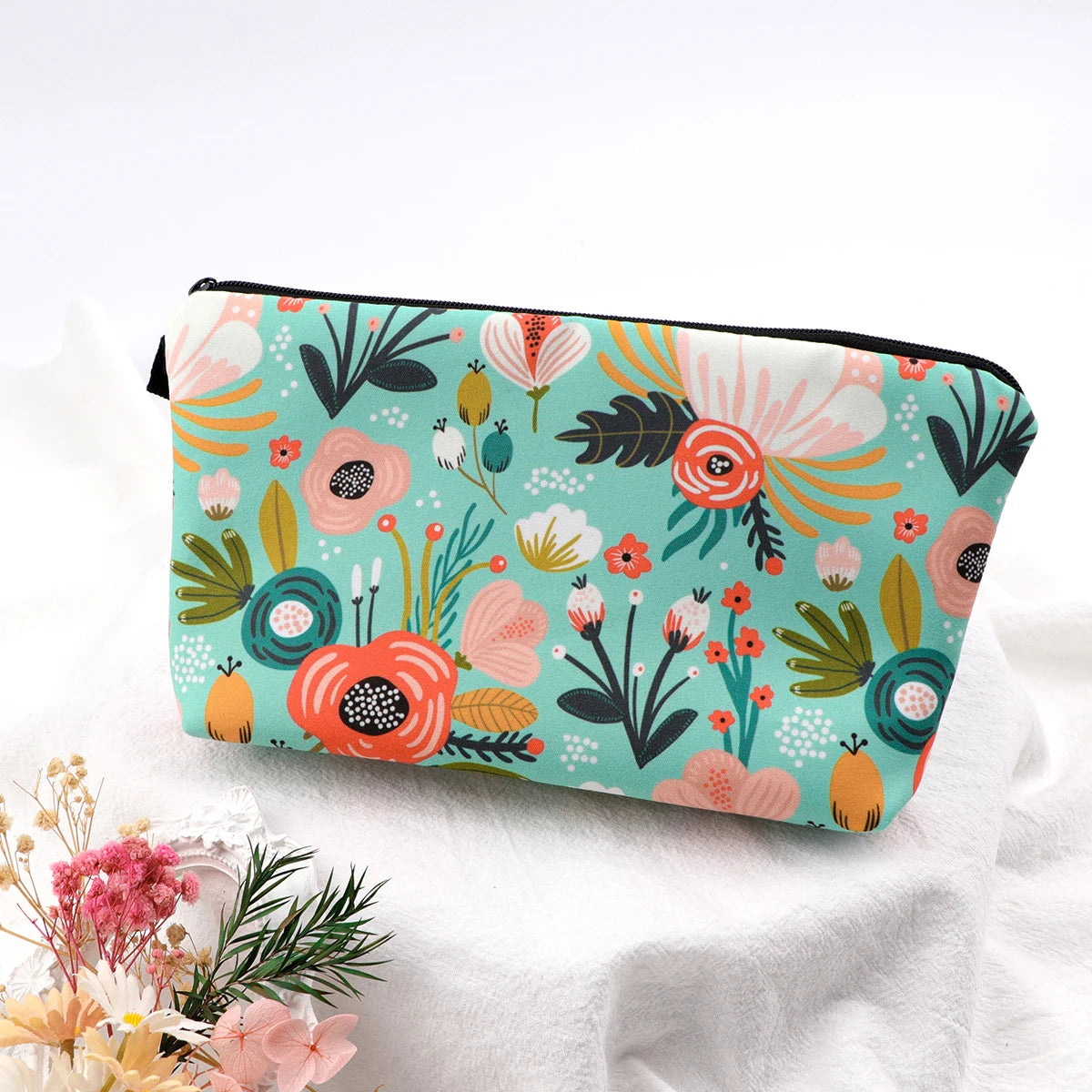 Floral Zipper Makeup Bag – Portable Travel Cosmetic Organizer for Women