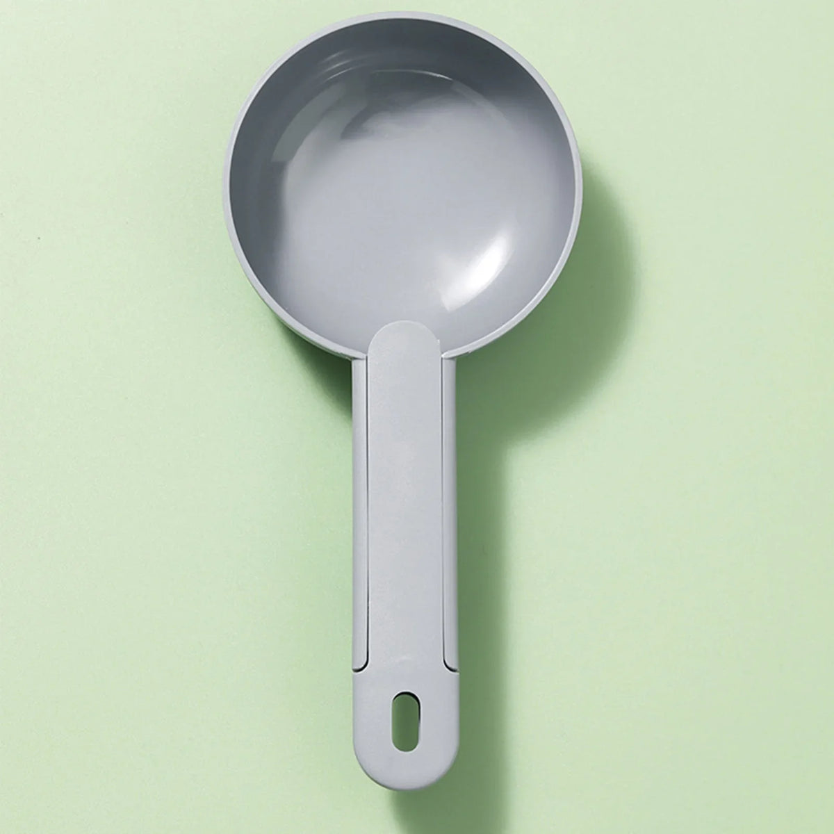 Pet Food Scooping Shovel – Ergonomic Measuring Spoon for Dog and Cat Feeding