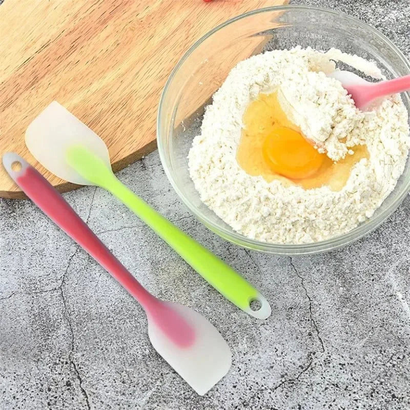 Silicone Spatula – Nonstick Heat Resistant Tool for Cake Baking and Cooking