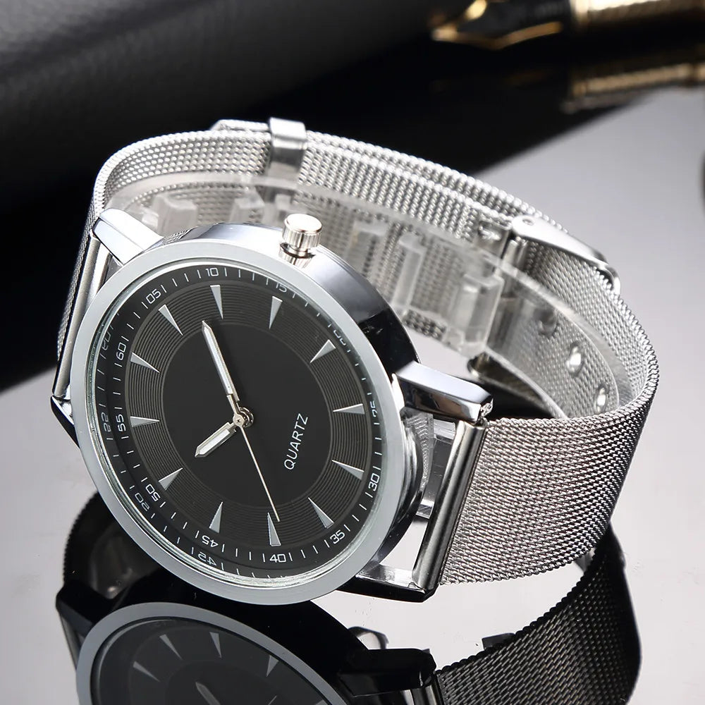 Minimalist Silver Quartz Watch – Elegant Leather Business Accessory for Women