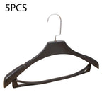 Wide Shoulder Plastic Hangers – Seamless Coat Racks for Wardrobe Storage