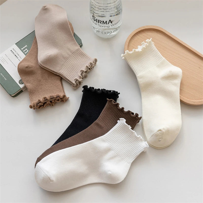 Ruffled Ankle Socks – Breathable Japanese Style Kawaii Hosiery for Women