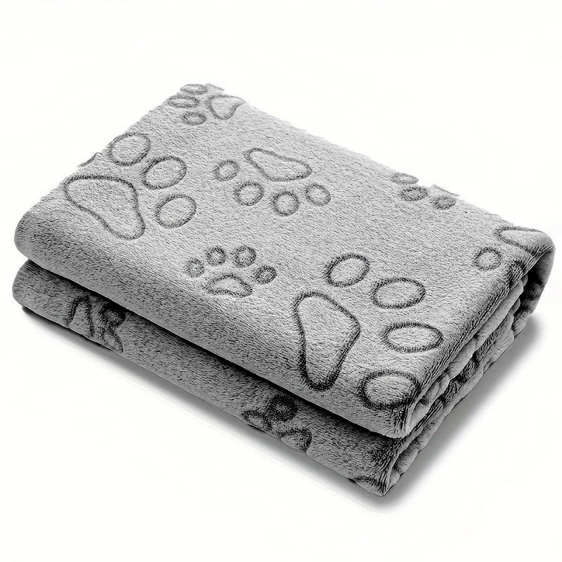 Plush Dog Paw Print Blanket – Soft Flannel Pet Mat for Dogs and Cats