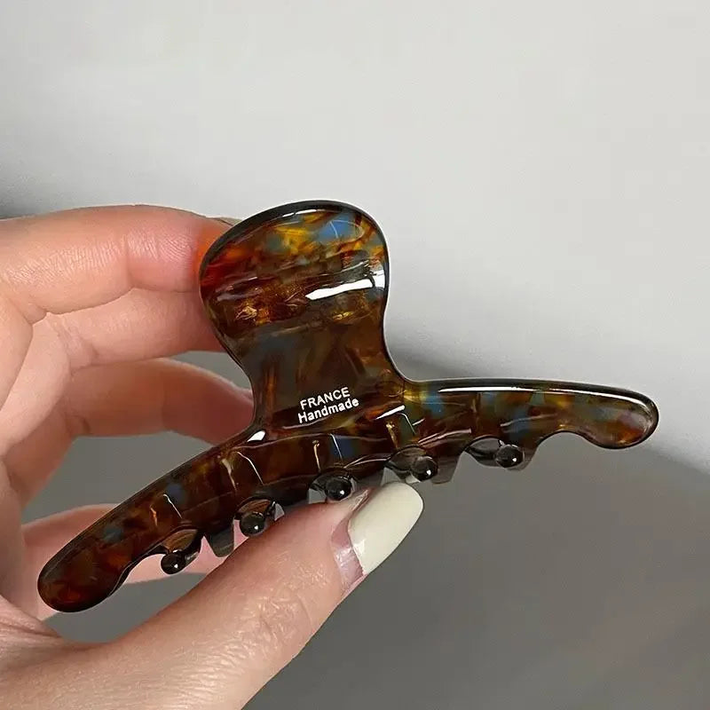 Arc Shaped Hair Clip – Vintage Brown Mint Accessory for Elegant Hairstyles