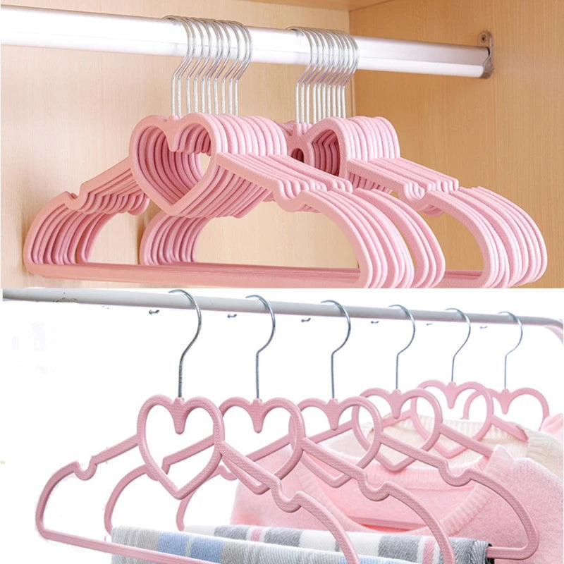 Heart Pattern ABS Clothes Hangers – Durable Organizers for Family Clothing