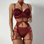 Lace Lingerie Set – Sheer Floral Bra and Panty Outfit for Romantic Evenings