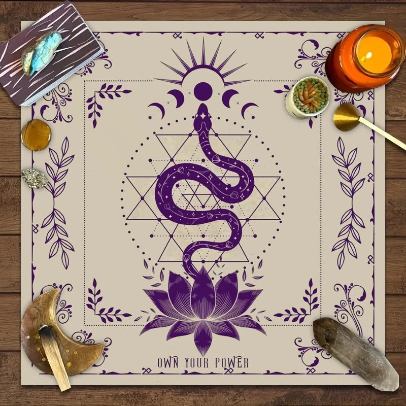 Snake Floral Tarot Tablecloth – Astrology Altar Decor for Divination Rituals