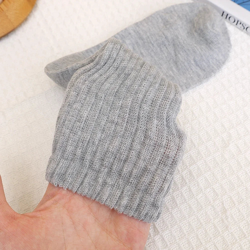 Knitted Mid-Tube Socks – Soft Vintage Cotton for Sports and Leisure
