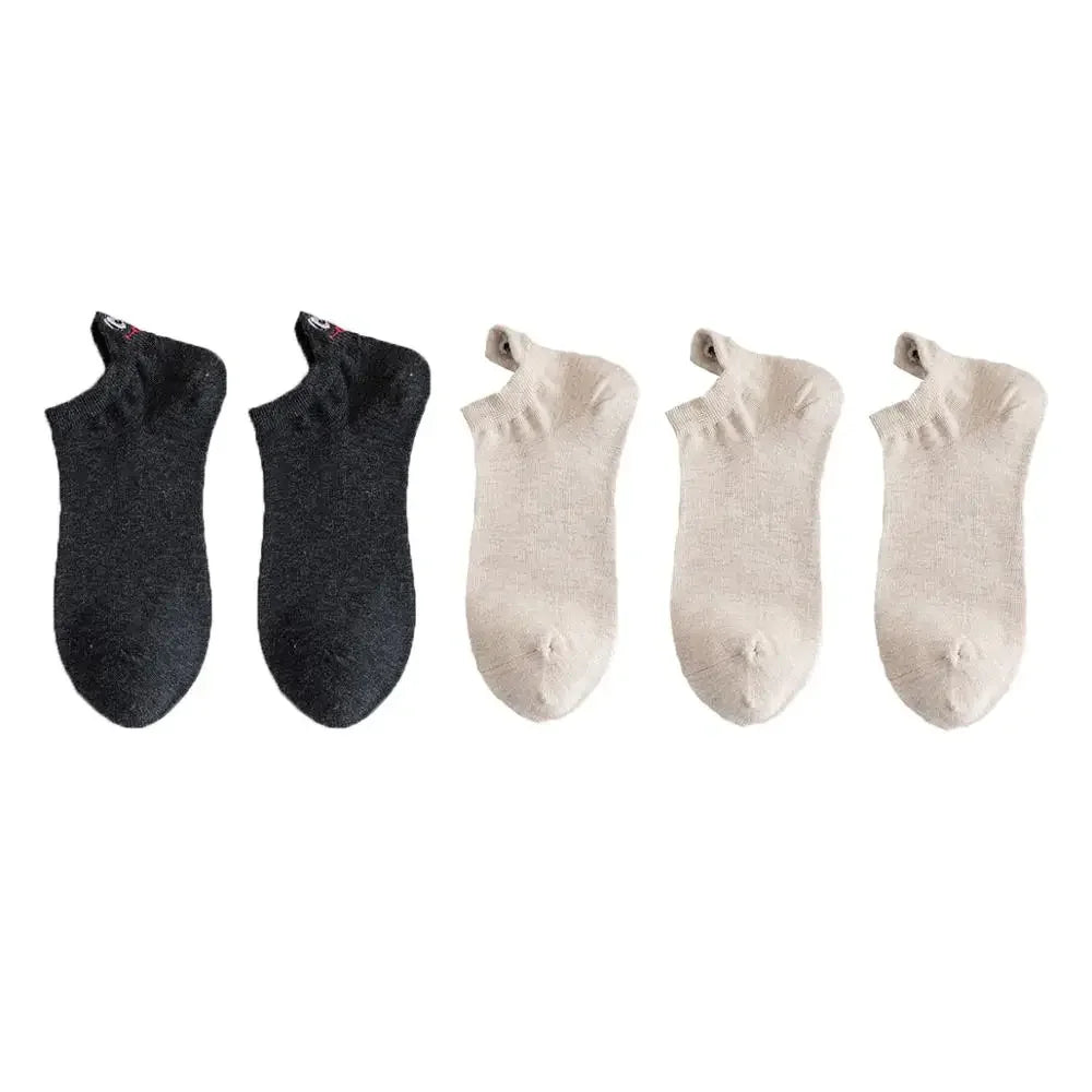Embroidered Expression Ankle Socks – Kawaii Cotton Fashion for Casual Wear