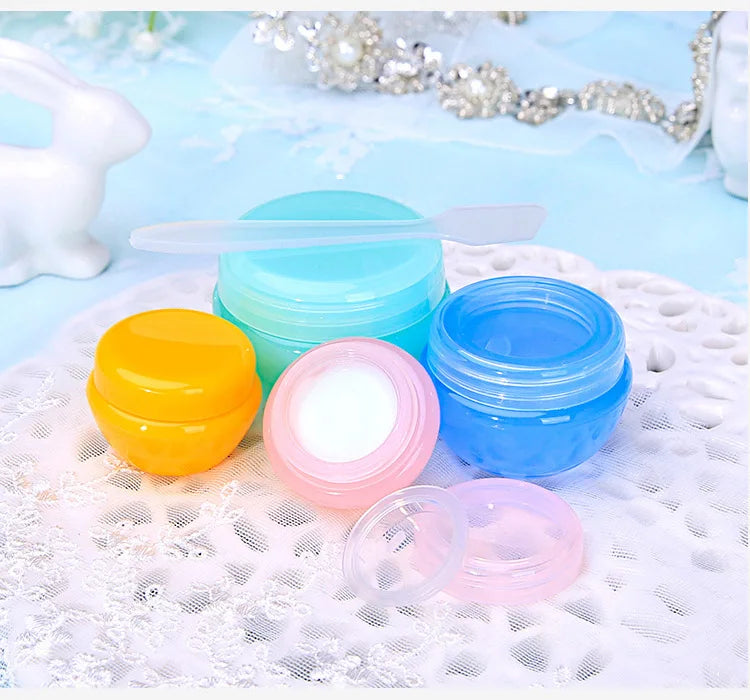 Mushroom Shape Cosmetic Jars – Refillable Travel Containers for Skincare