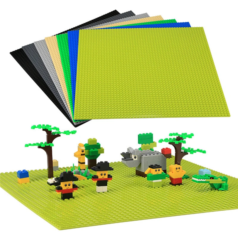 Building Block Base Plates – Modular Chassis Boards for Creative Construction