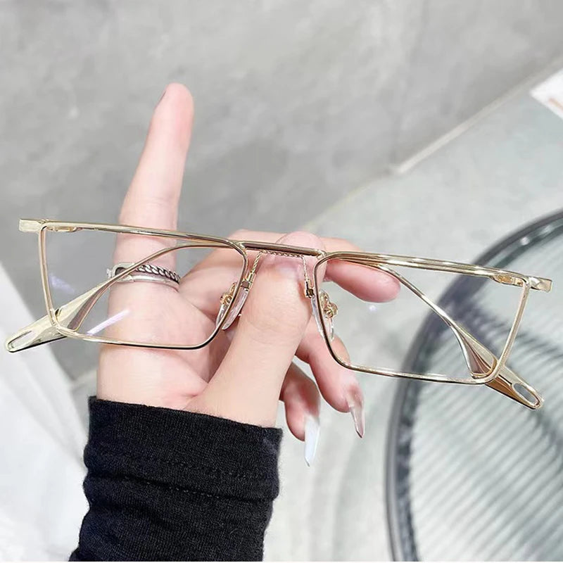 Vintage Square Metal Sunglasses – UV400 Retro Eyewear for Men and Women