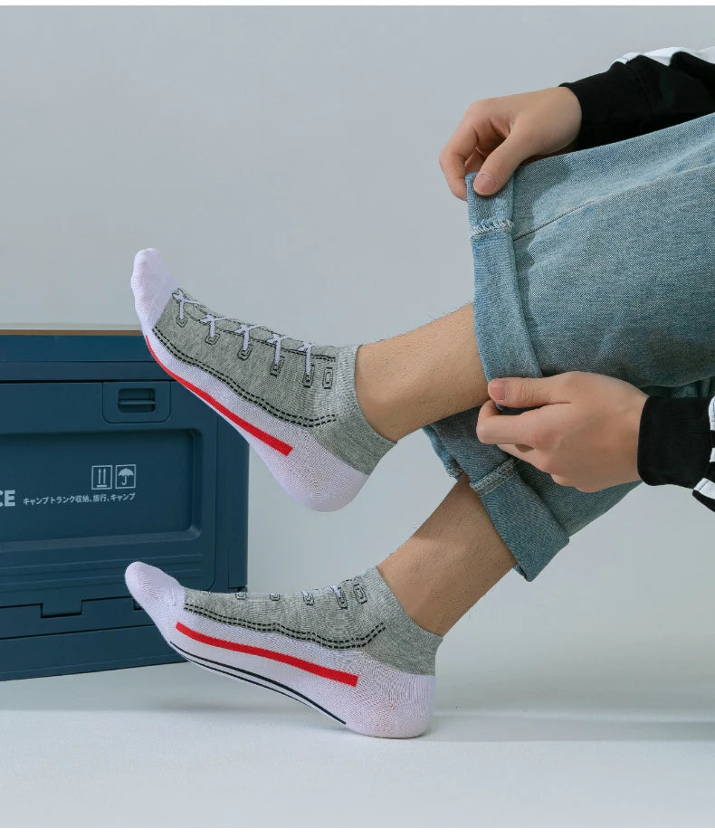 Moisture Wicking Sports Socks – Breathable Athletic Gear for Basketball