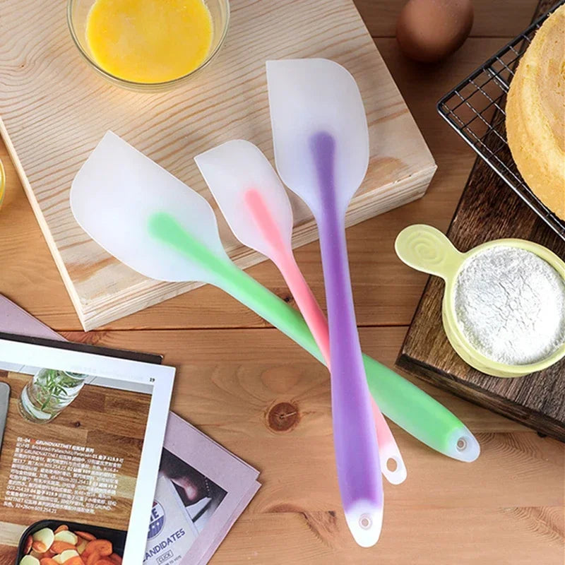 Silicone Spatula – Nonstick Heat Resistant Tool for Cake Baking and Cooking