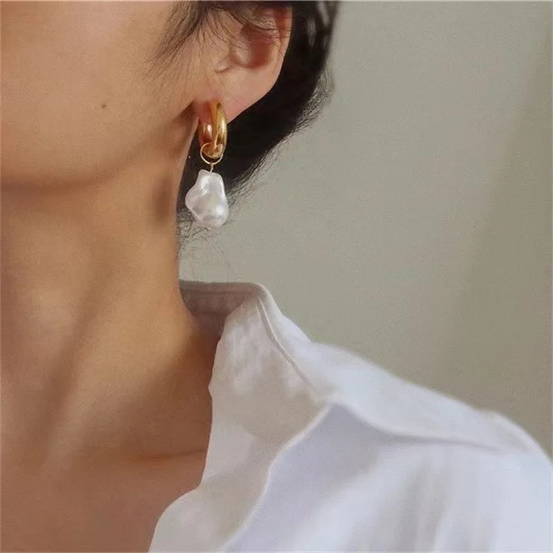 Baroque Irregular Pearl Hoop Earrings – Elegant Jewelry for Wedding Party