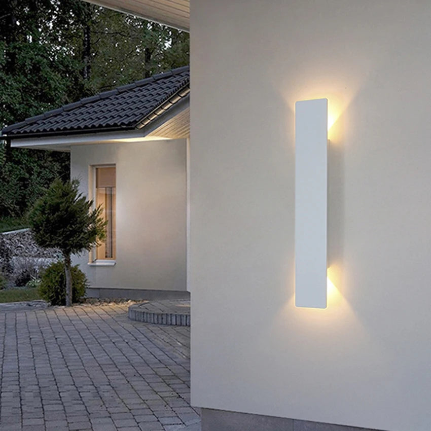 Modern LED Wall Lamp – Waterproof Aluminum Fixture for Outdoor Lighting
