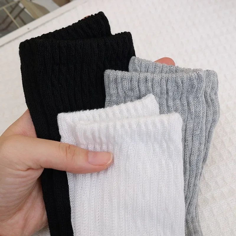 Knitted Mid-Tube Socks – Soft Vintage Cotton for Sports and Leisure