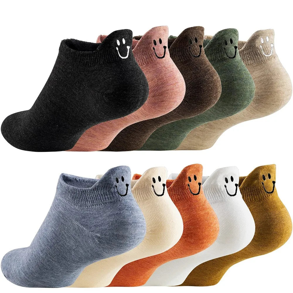 Embroidered Smiley Face Ankle Socks – Breathable Cotton for Casual Comfort