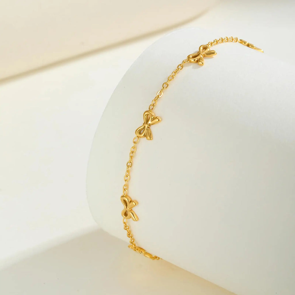 Gold Stainless Steel Bowknot Bracelet – Chic Jewelry Gift for Women