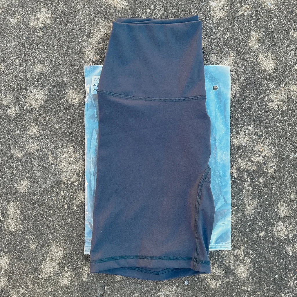 Compression Yoga Shorts – Moisture-Wicking Leggings for Gym and Cycling
