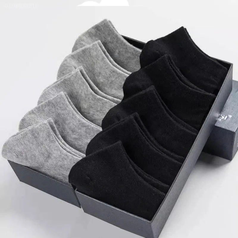 Cotton Ankle Socks – Breathable Solid Color Footwear for Sports and Gym