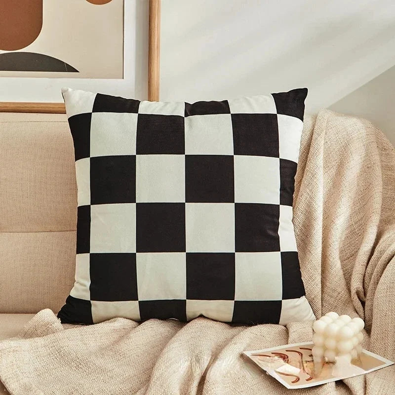 Checkerboard Plaid Cushion Cover – Retro Square Pillowcase for Home Decor