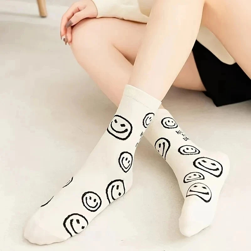 Happy Face Cotton Crew Socks – Cartoon Cat Hosiery for Women