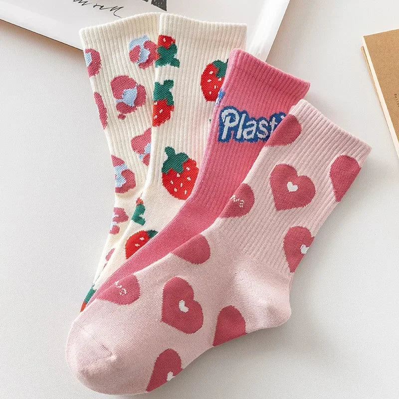 Cotton Strawberry Heart Crew Socks – Cute Women's Casual Fashion Hosiery