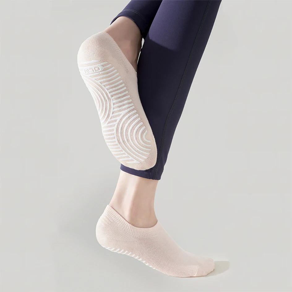 Anti-slip Cotton Yoga Socks – Breathable Pilates Ballet Grips for Women Gym