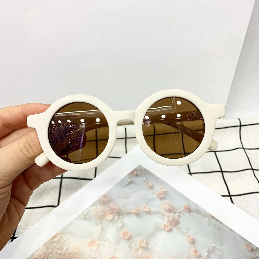 Childrens UV400 Plastic Sunglasses – Lightweight Protective Eyewear for Kids