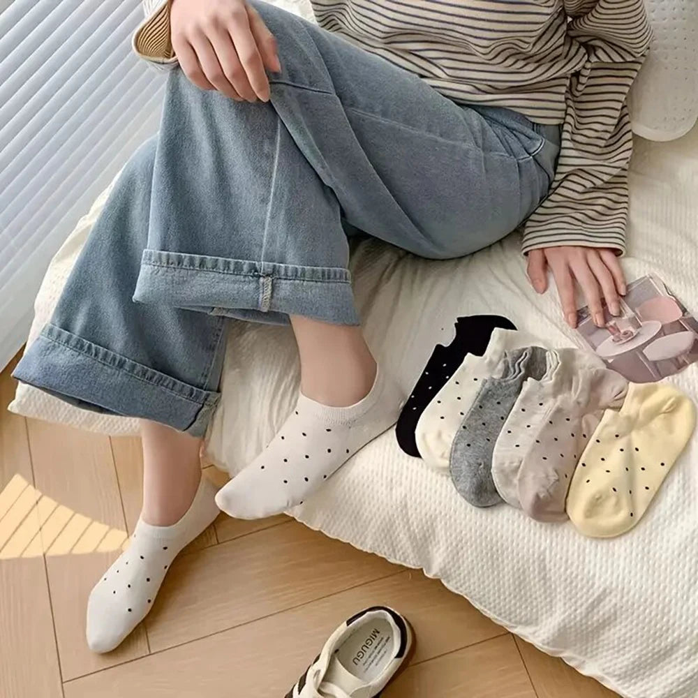 Cartoon Teddy Bear Ankle Socks – Breathable Cotton Casual Footwear for Women