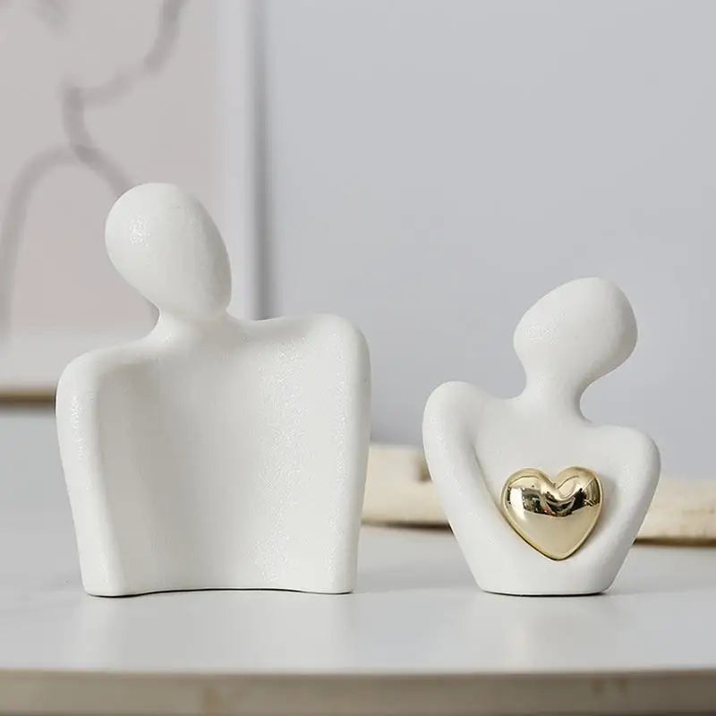 Couple Figurine Statue – Romantic Sculpture for Home Bookshelf Decor