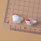 Mini Chicken Car Ornament – Cute Dashboard Charm for Auto Interior Decor