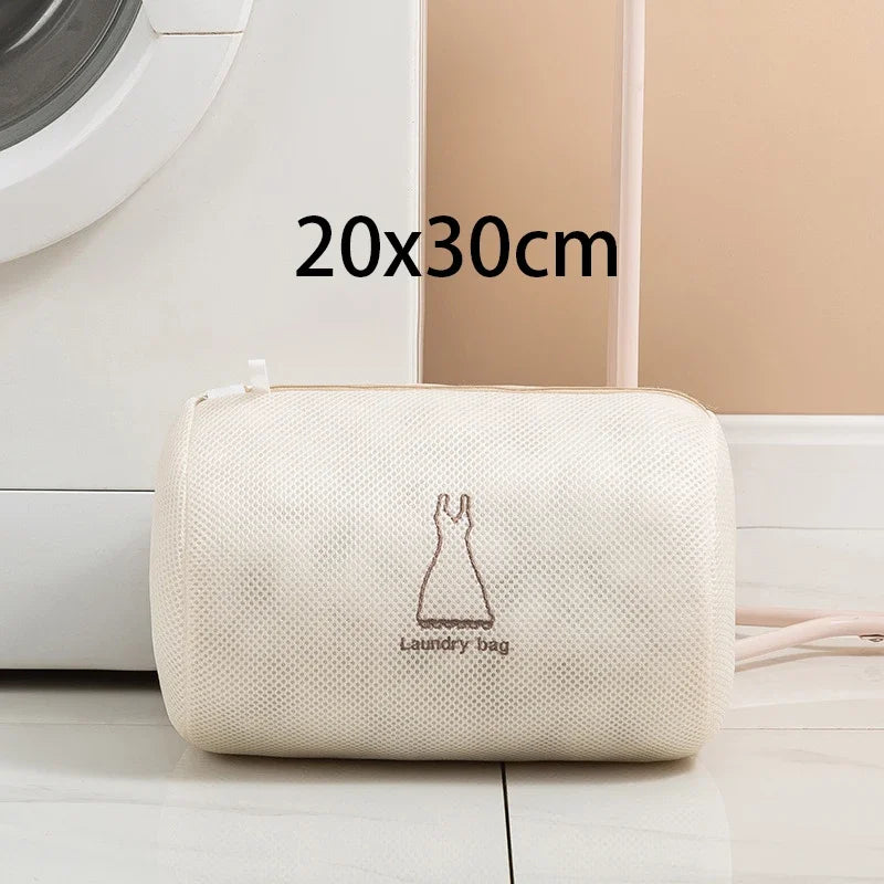 Embroidered Mesh Laundry Bag – Thickened Washable Organizer for Dirty Clothes